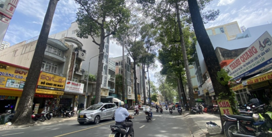 Hàng ngộp MT Nguyễn Chí Thanh 8x28 7L giá 100 tỷ