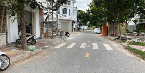 Lô Góc 3 Mặt Tiền Khu K1 - Gần Trường Hoa Sen.