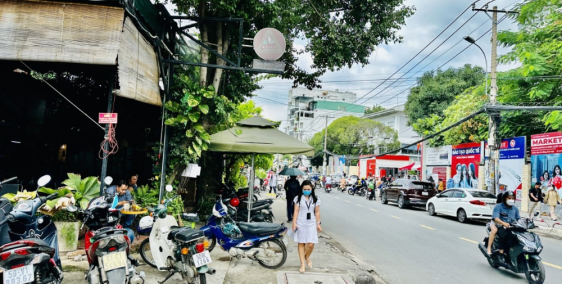 KẸT TIỀN BÁN GẤP MẶT TIỀN SÁT QUẬN 1, DTSD 120M2, 4 TẦNG, TRƯỜNG SA P3 QUẬN BÌNH