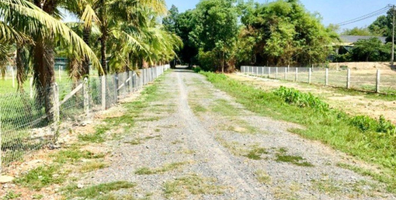 Cắt lỗ bán đất vườn xã Thái Mỹ,Củ Chi 670m2,shr,giá 1 tỷ 300tr
