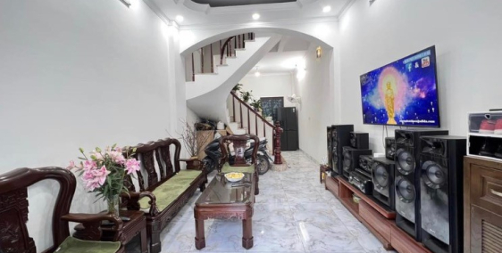 BÁN NHÀ GẤP KHÂM THIÊN Không có  lần 2 . Nhà mua 1 tặng 1 .Nhà  đẹp lung linh đầ