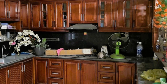 Cho thuê Nhà 5x16 6PN ĐƯỜNG 8M sau lưng chợ Linh Trung