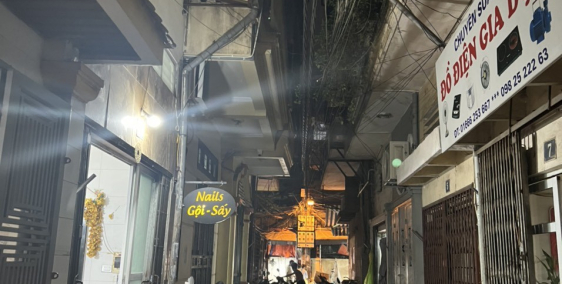 Rẻ, Ở Ngay Ăn Tết, Nhà Cự Lộc-TX 23m x 3 tầng chỉ 2,3 tỷ