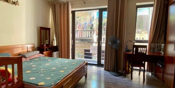 Bán nhà Hồ Hạ Đình phân lô, ô tô , sát hồ, 58mx4T 7.8 tỷ