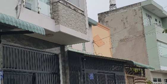 Nhà chính chủ hẻm xe hơi quận Bình Tân 4.2 tỷ