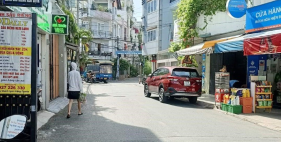 Nhà mặt tiển kinh doanh 3 tầng Ba Vân, Bàu Cát. 9.8 tỷ