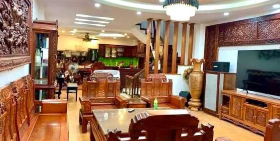 Tôi bán nhà mặt phố Quang Trung sầm uất, MT rộng 110m2x4T chỉ 16.89 tỷ.