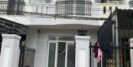 NHÀ PHÚ NHUẬN ĐƯỜNG Ô TÔ GẦN CẦU VĨ