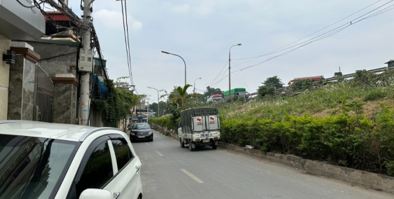 Bán nhà tại 1090 Nguyễn Khoái, Hoàng Mai, Hà Nội