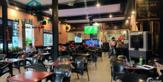 Cho thuê căn góc 2 mặt tiền ngay ngã tư đường Đồng Khởi