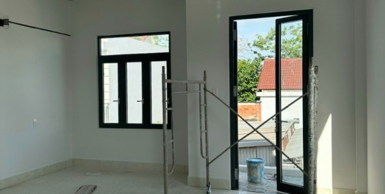 NHÀ 1 TRỆT 1 LẦU PHÚ KHƯƠNG GẦN NGÃ TƯ TÚ ĐIỀN