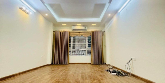 Cho thuê nhà Hoàng Ngân, Cầu Giấy