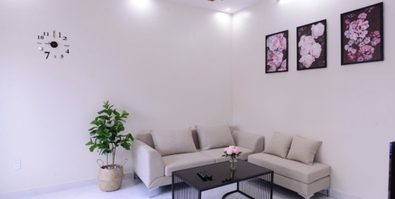 Cho thuê nguyên nhà 4 tầng tại Văn Cao, full đồ đẹp, giá chỉ 12 triệu/tháng.