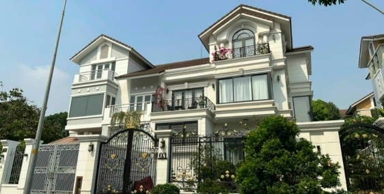 Bán biệt thự view trực diện công viên - Villas Nam Phú Q7, 36ty