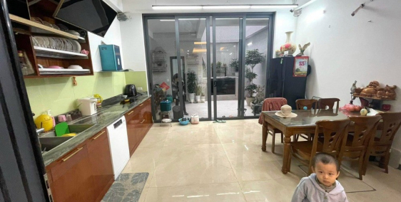 PHÂN LÔ, VỈA HÈ Ô TÔ ĐỖ CỬA KINH DOANH - TIỆN ÍCH - THIẾT KẾ HIỆN ĐẠI - NHÀ ĐẸP