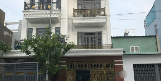 ( Chính chủ ) Bán nhà đẹp , cạnh chợ Mỹ Nga