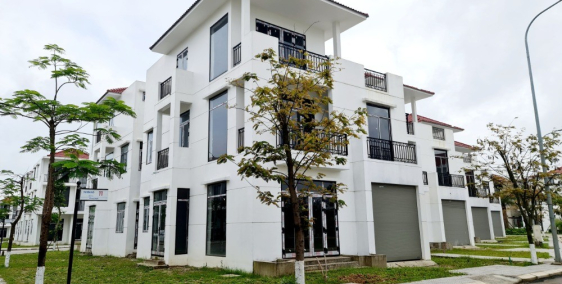 Siêu hiếm_Bán nhà 2 MT Ngô Thời Nhiệm,P.6, Q3. DT: 23x16m,CN: 340m2.Gía: 200 tỷ