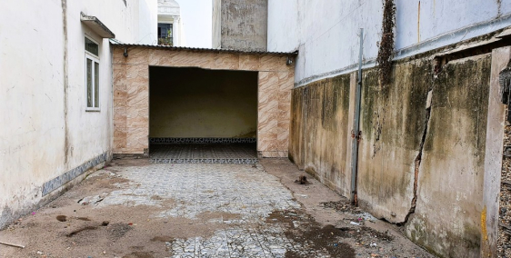 Cho thuê đất 5,4x16 mặt tiền đường xe tải thông Phạm Văn Đồng và Kha Vạn Cân