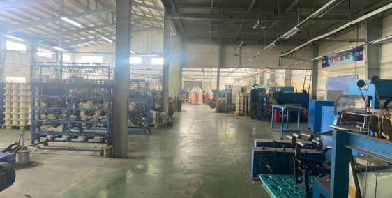 Chuyển nhượng nhà máy KCN Thuận Thành, dt 9000m2 ,sẵn xưởng giá chỉ 42 tỷ