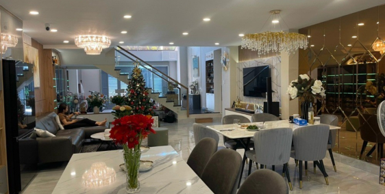 Bán nhà đường nội bộ 3/2 p12 Q10.DT: 6 x 20m