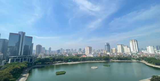 Chính chủ bán căn hộ 05 view Hồ Thành Công tầng cao siêu đẹp. Lh 0945.731.387