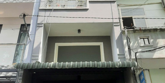 Nhà 5 tầng, mặt tiền tiện kinh doanh, gần Coopmart Hòa Bình, 4.3 tỷ