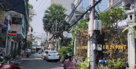 BÁN NHÀ ĐƯỜNG PHÚ THỌ HÒA. QUẬN TÂN PHÚ. HẺM XE TẢI THÔNG. DT: 60m2