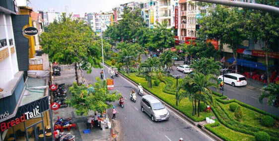 Bán nhà 2MT Phan Xích Long,P.2,QPhú Nhuận.DT: 6,3x12m_5 lầu.HĐT: 130tr.Gía:38 tỷ