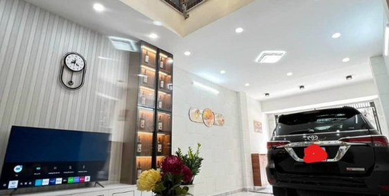 Cô Anh Bán Nhà Quận 3 Đi Định Cư Nước Ngoài 72m2 - 3 tỷ 250