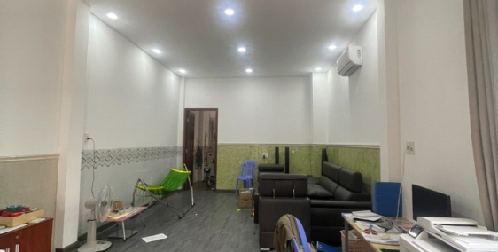 Chính chủ bán căn góc, nhà riêng giáp ranh KDC Gia Hòa, sổ hồng hoàn công