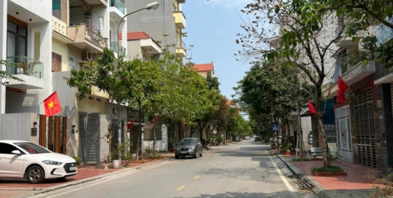 Bán đất mặt đường Trần Văn Giáp, KĐT Vạn Phúc, TP HD, 80m2, mt 4m, đường 13.5m