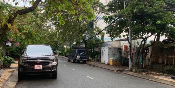 Bán  đất đường số 77 P.Tân Quy,Quận 7 dt 10x14m, giá tốt