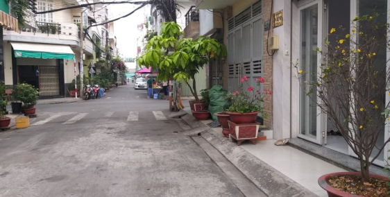 Chính chủ bán gấp nhà đẹp 6 tầng, hẻm 8m, Q.Tân Phú, có sổ hồng, full nội thất