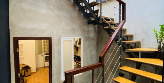 Bán Nhà 3 Tầng ,44m2,, Hẻm Xe Hơi 6M, Lạc Long Quân, Phường 1, Quận 11.