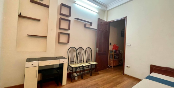 Bán nhà 150m2 phố Nghi Tàm, Tây Hồ Gara Dòng tiền khủng 16 tỷ