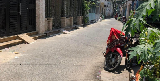 Cần bán nhà đường trịnh đình trọng, hẻm xe tải né, 111m2 chỉ 17 tỷ, nở hậu tài