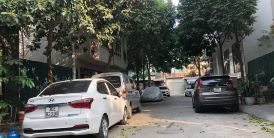 NHÀ ĐẸP ĐẠI LINH, TRUNG VĂN - PHÂN LÔ KD Ô TÔ VÀO NHÀ - 40M 5TẦNG 4TỶ3