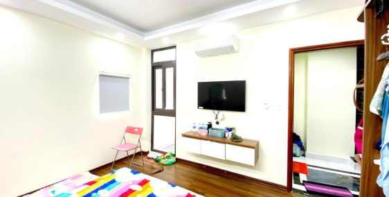 bán nghĩa dũng phúc xá diện tí 5 tầng mặt tiền 3.1m giá 5.8 tỷ.an ninh tốt