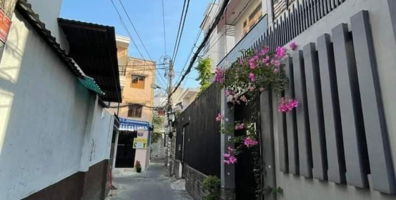 Tân Bình, Đất Thánh, P6, 4 tầng đẹp mới, 2.65 tỷ (TL)