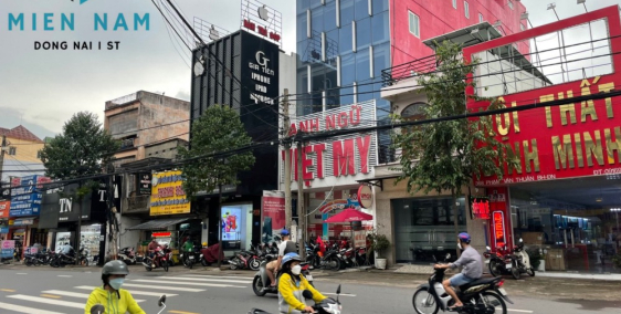 cho thuê nguyên căn mặt tiền Phạm Văn Thuận gần Vincom Biên Hoà