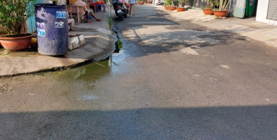 Bán nhà đường Nguyễn Ảnh Thủ quận 12 ngang 4m dài 20, 4 tầng, hẻm 8m