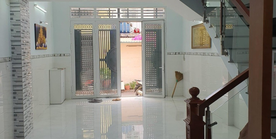 Bán nhà 4 tầng đường chiến lược, hẻm xe hơi, 60m2 chỉ 5.6 tỷ