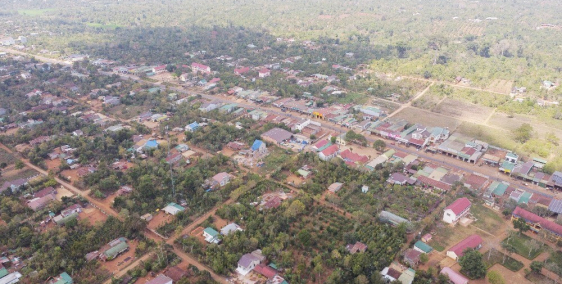 Đất chính chủ mặt tiền khu dân cư hiện hữu,tiện ích đầy đủ ,bao công chứng