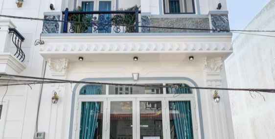 Nhà trệt lầu mới full nội thất trục chính KDC Mặt Trời Đỏ lọi 6.5m