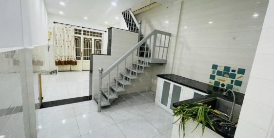 Tân Bình, Ni Sư Huỳnh Liên,2 Tầng 30m2,Sát Mặt Tiền, Chỉ 3 Tỷ NHỉnh