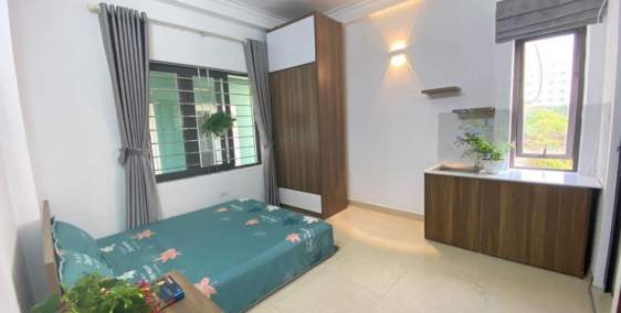 Bán nhà 97m2 phố Nghi Tàm, Tây Hồ 16 phòng Thang máy Ngõ thông 10.3 Tỷ