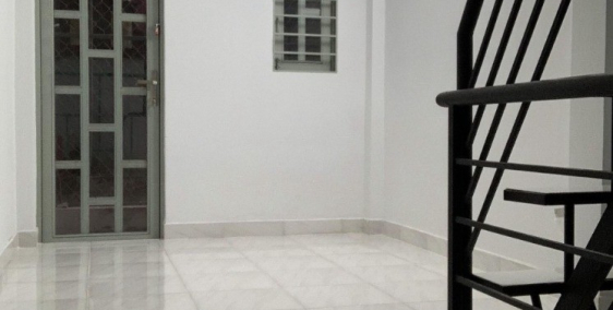 Bán nhà Tân Phú siêu rẻ giá chỉ 1 tỷ 650 triệu có 2 lầu, bao ở. Gọi cho mình