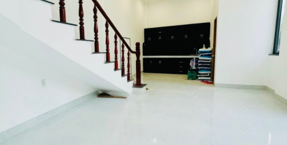 Nhà lầu mới hẻm cập quán Sao Mai lộ ngân hàng Trần Nam Phú lộ ô tô