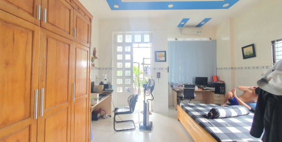 (Quận12)cần bán gấp nhà mặt tiền đường hẻm 439 Tân Thới Hiệp 21,88m2 1lầu 4.95tỷ