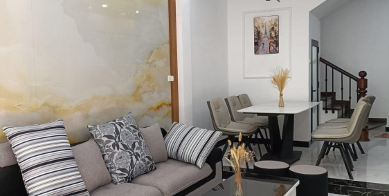 Bán nhà 61m2 phố Nghi Tàm, Tây Hồ Lô góc 4 thoáng Gara Ô tô tránh 8.6 Tỷ